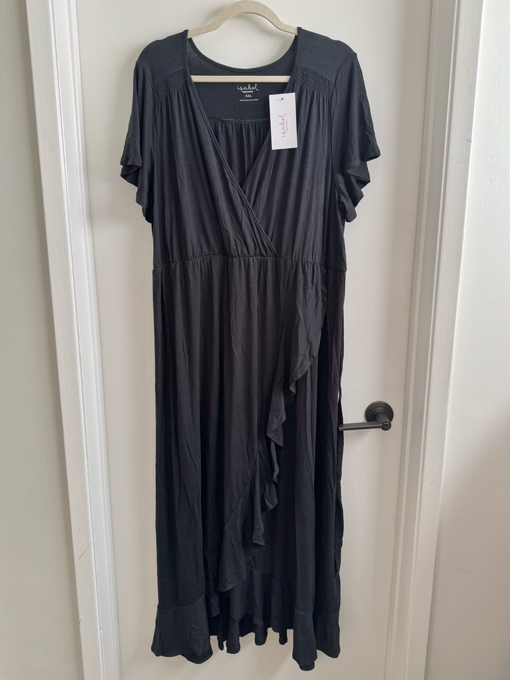 NWT Isabel by Ingrid+Isabel Black Midi Maternity Dress